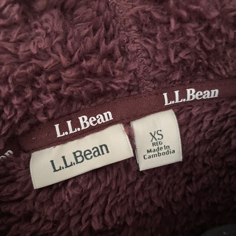 LL Bean Hi Pile fleece pullover hoodie - Picture 7 of 8